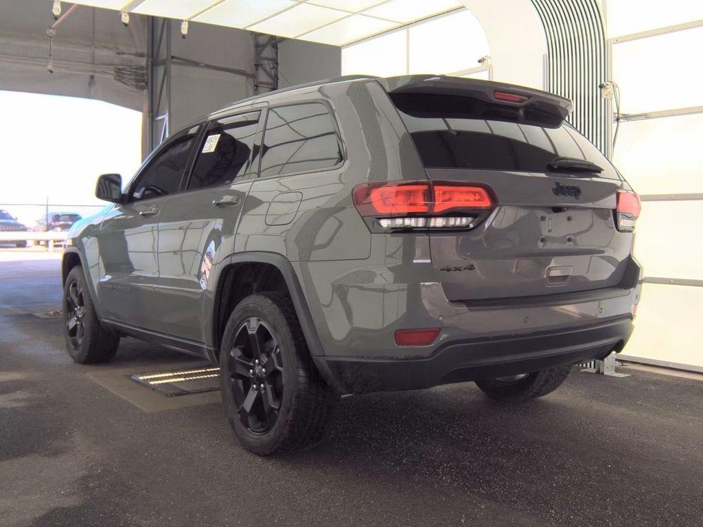 Jeep Grand Cherokee  2020