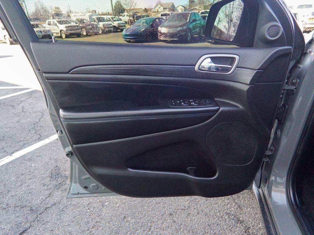 Jeep Grand Cherokee  2020