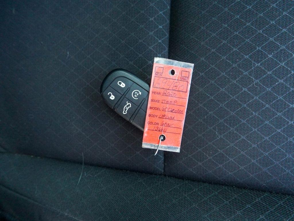 Jeep Grand Cherokee  2020