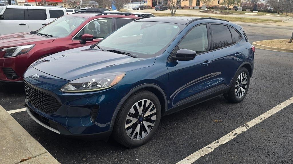 Ford Escape Hybrid  2020