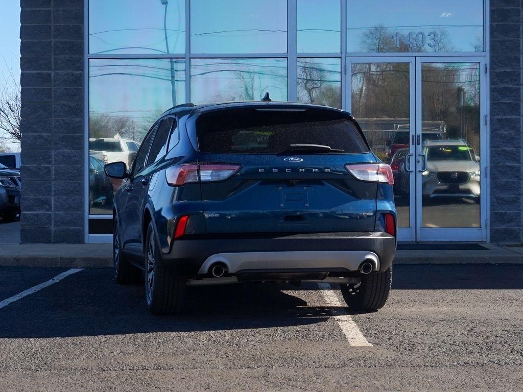 Ford Escape Hybrid  2020