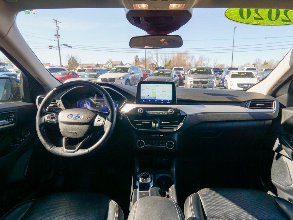 Ford Escape Hybrid  2020