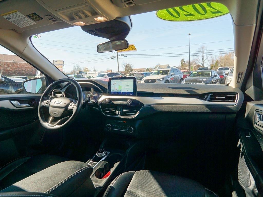 Ford Escape Hybrid  2020