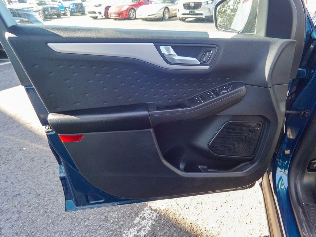 Ford Escape Hybrid  2020