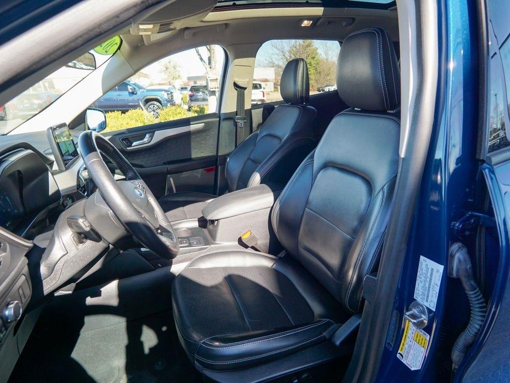 Ford Escape Hybrid  2020