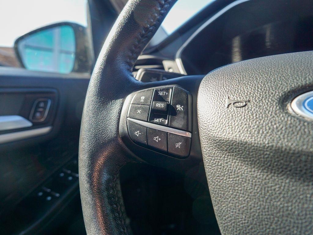 Ford Escape Hybrid  2020