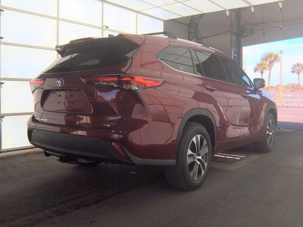 Toyota Highlander  2020