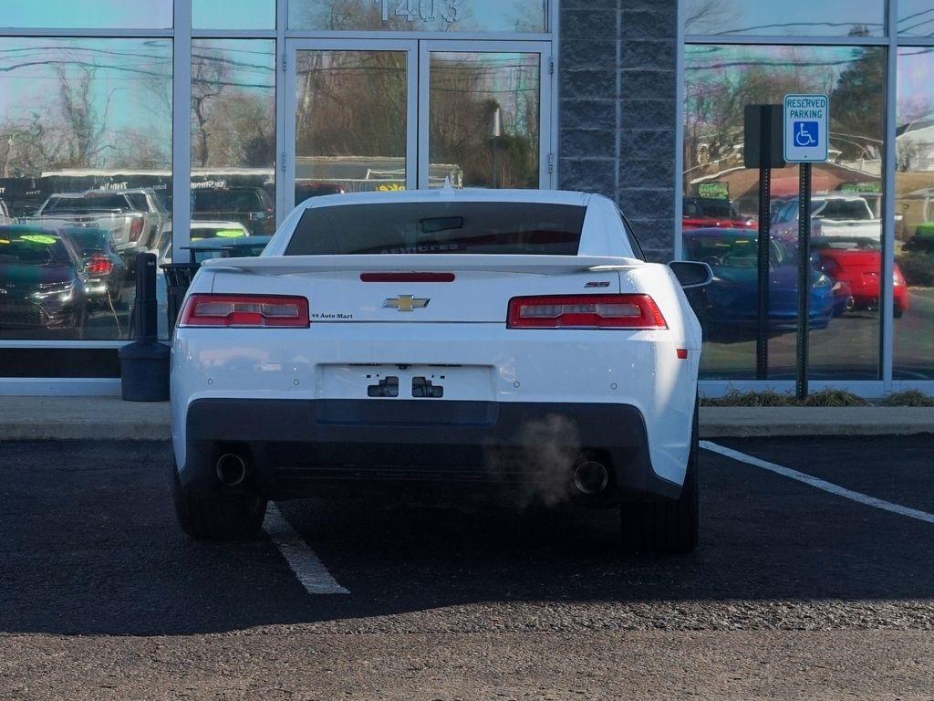 Chevrolet Camaro  2015
