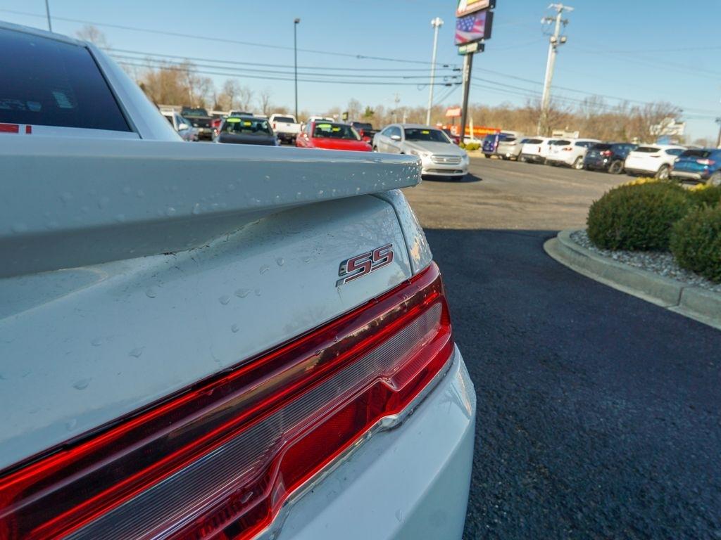 Chevrolet Camaro  2015