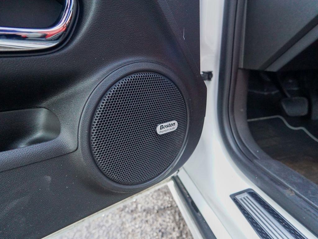 Chevrolet Camaro  2015