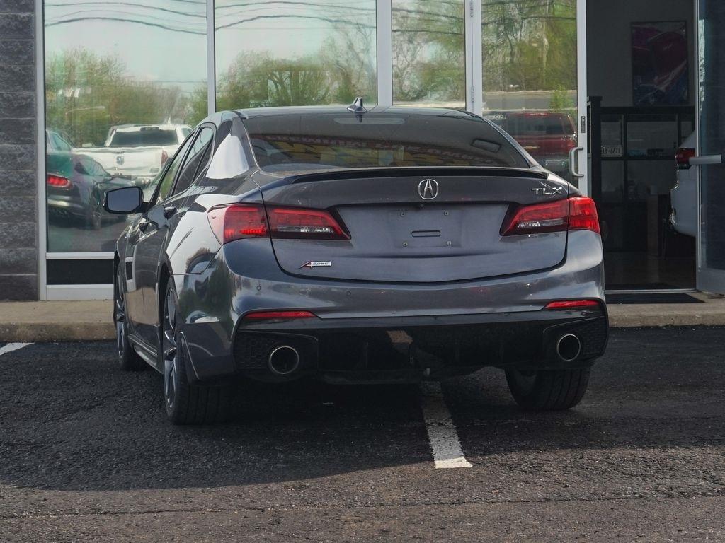 Acura TLX  2019