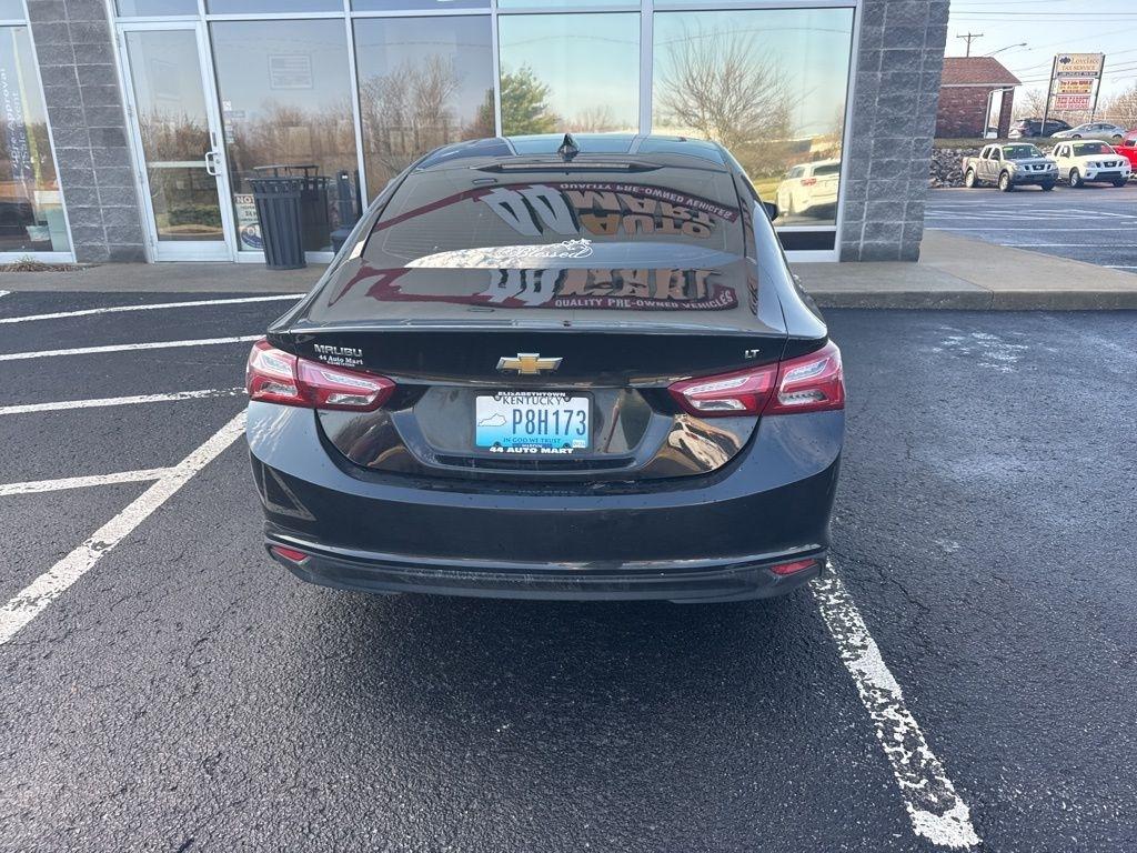 Chevrolet Malibu  2021