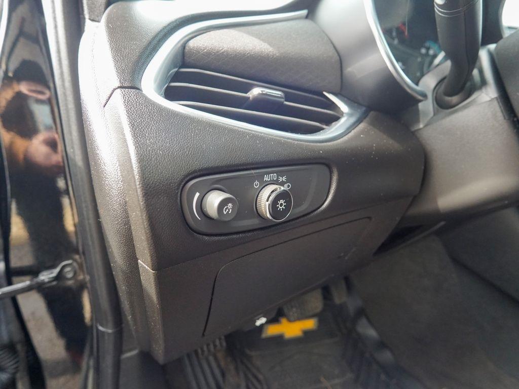 Chevrolet Malibu  2021