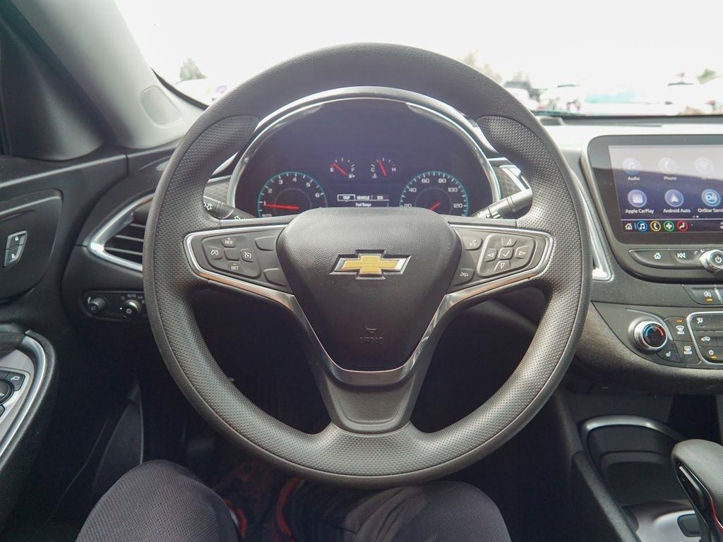 Chevrolet Malibu  2021