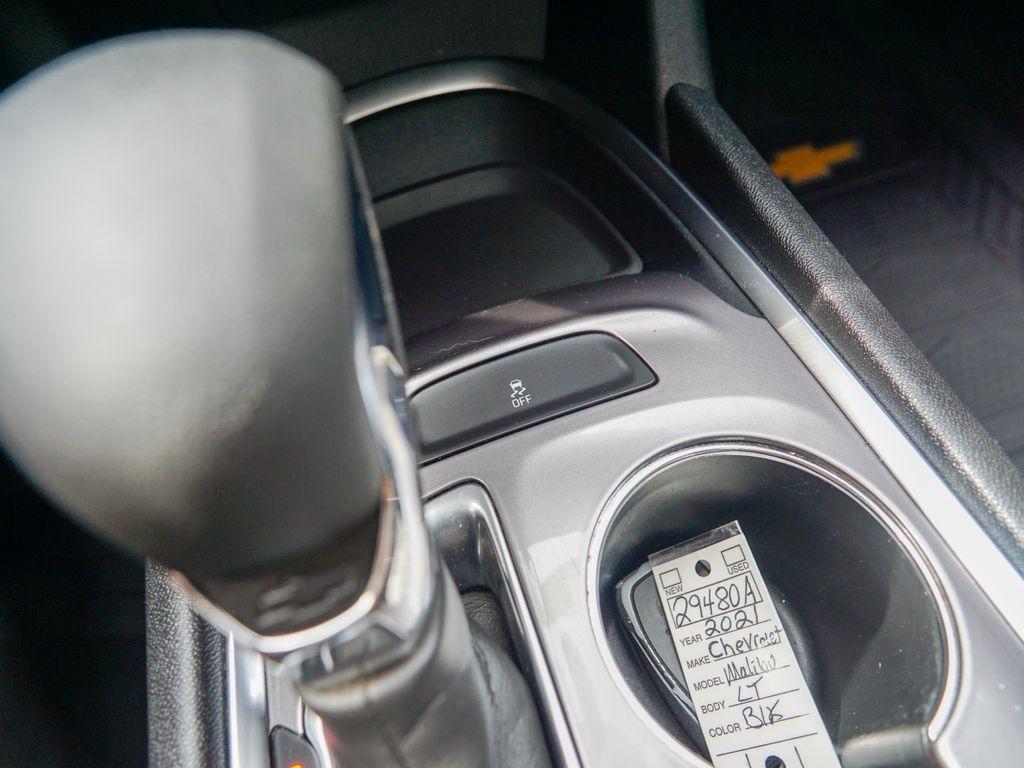 Chevrolet Malibu  2021