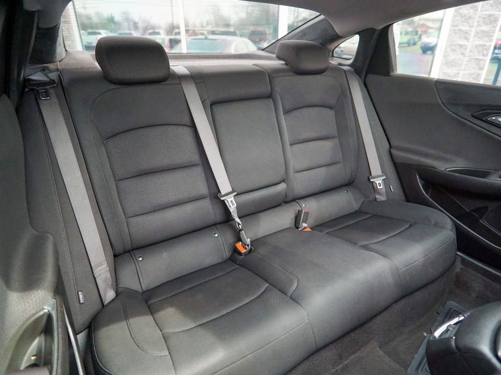 Chevrolet Malibu  2021