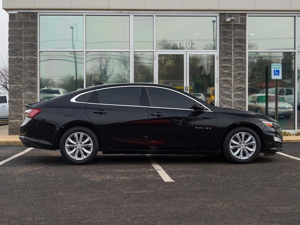 Chevrolet Malibu  2021