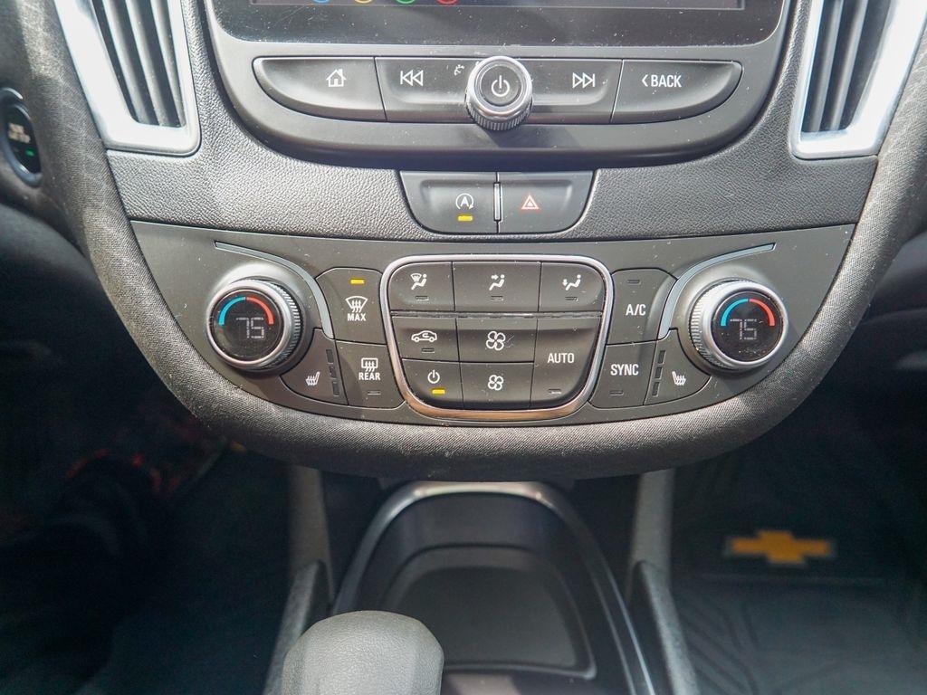 Chevrolet Malibu  2021