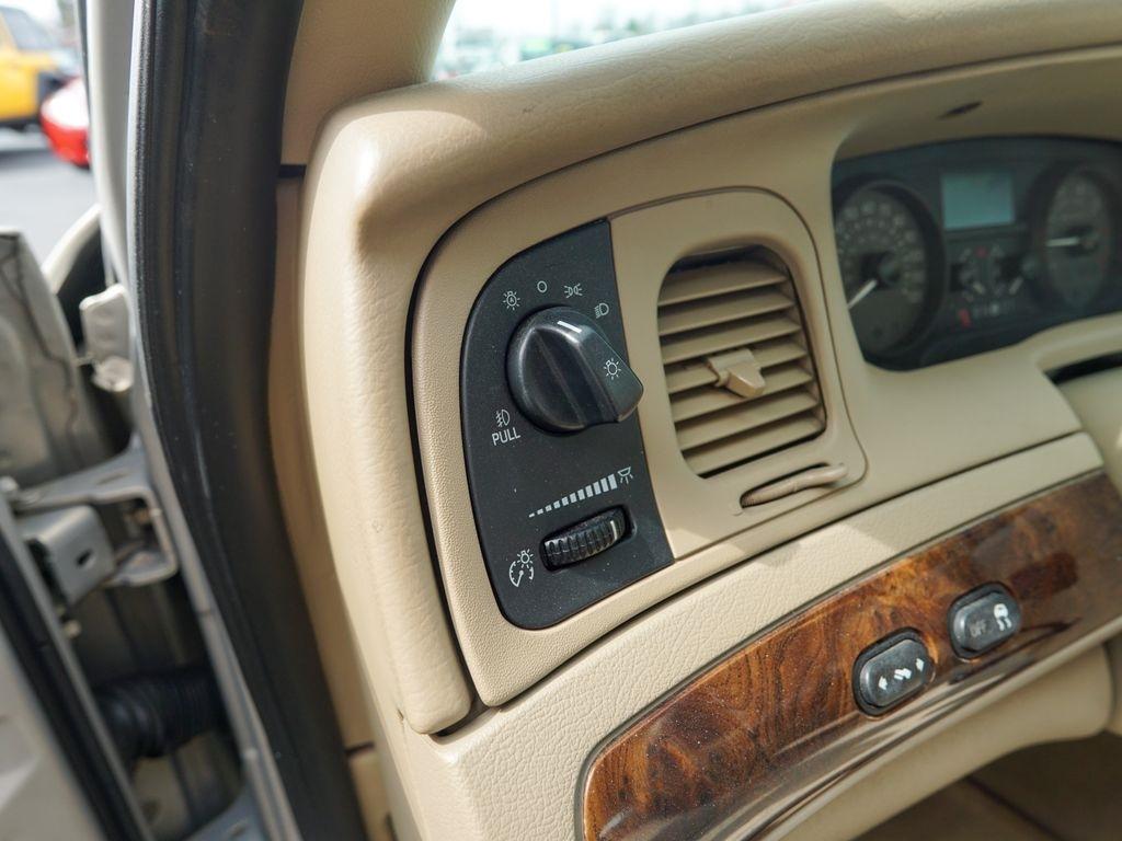 Mercury Grand Marquis  2008