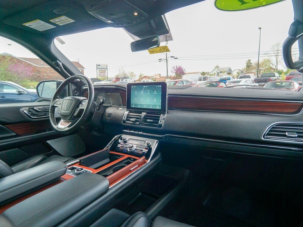 Lincoln Navigator  2021