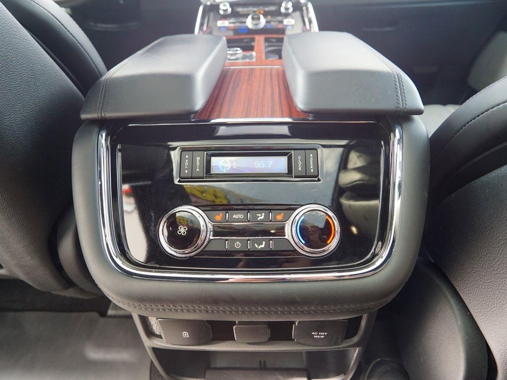 Lincoln Navigator  2021