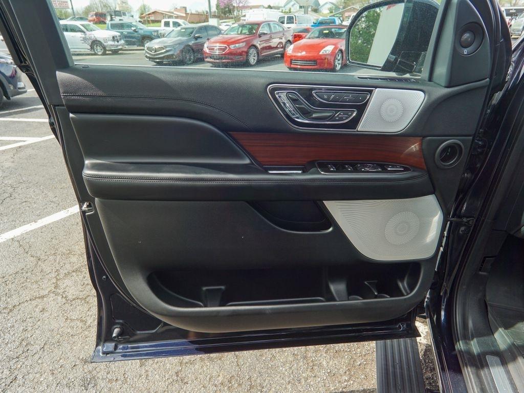 Lincoln Navigator  2021