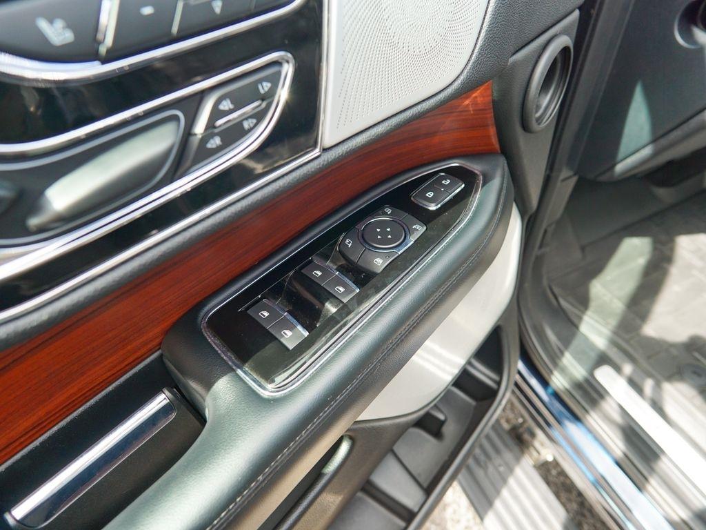 Lincoln Navigator  2021