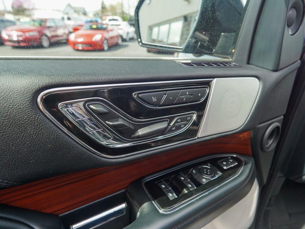 Lincoln Navigator  2021