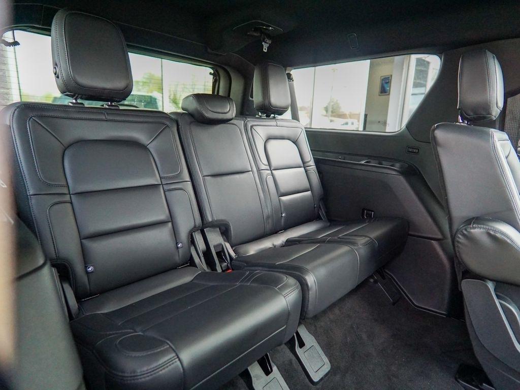 Lincoln Navigator  2021