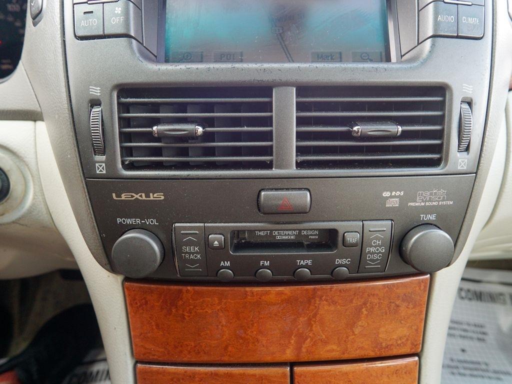 Lexus LS 430  2002