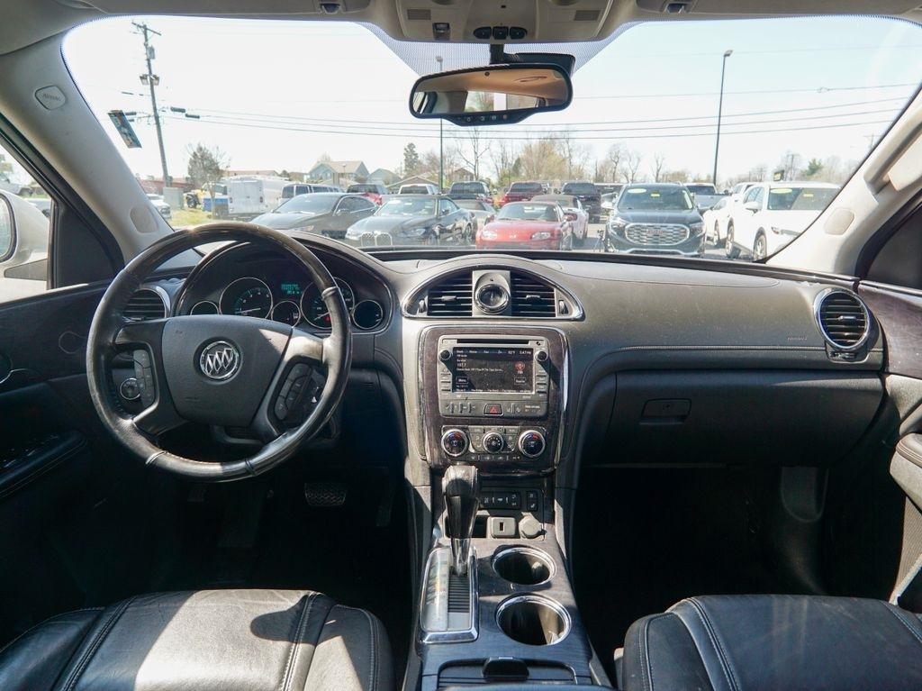 Buick Enclave  2017