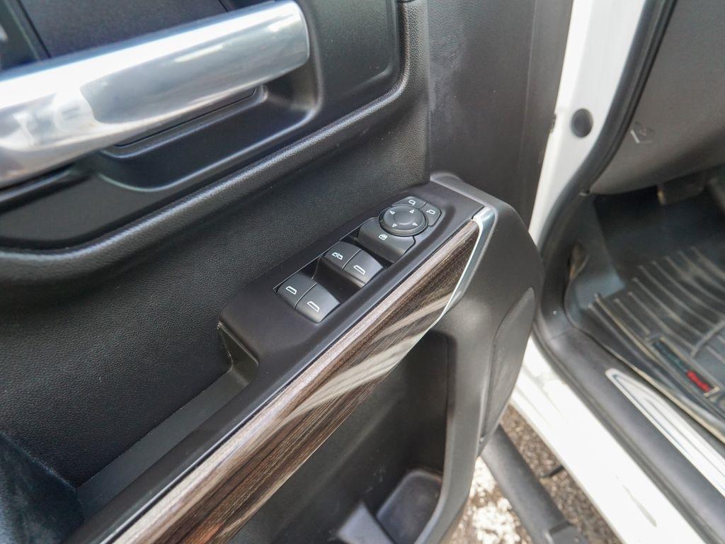 Chevrolet Silverado 1500  2019