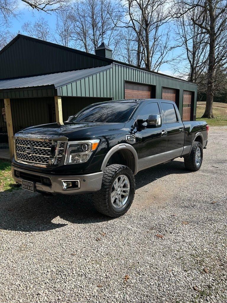 Nissan Titan XD  2017