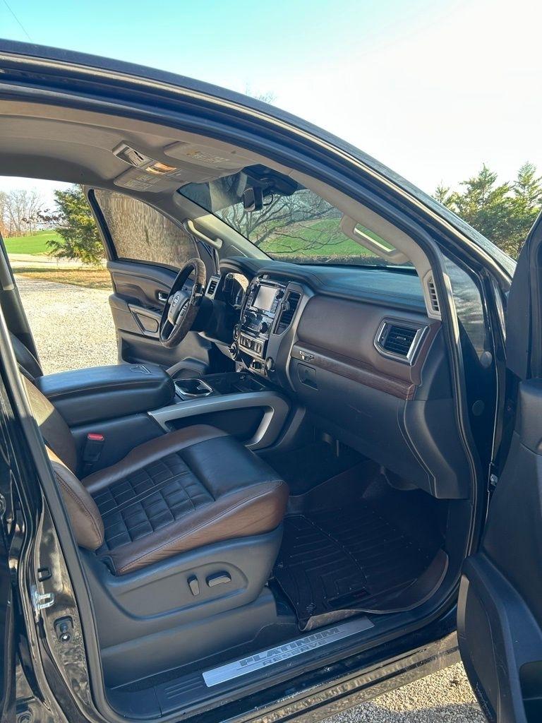 Nissan Titan XD  2017