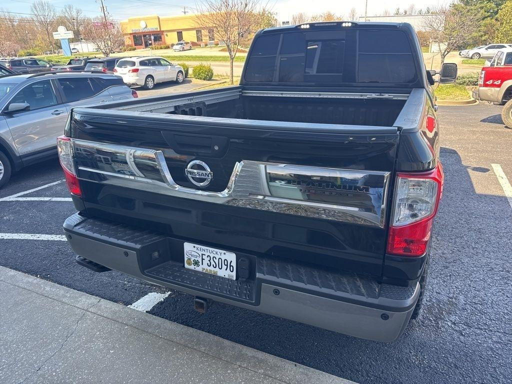 Nissan Titan XD  2017