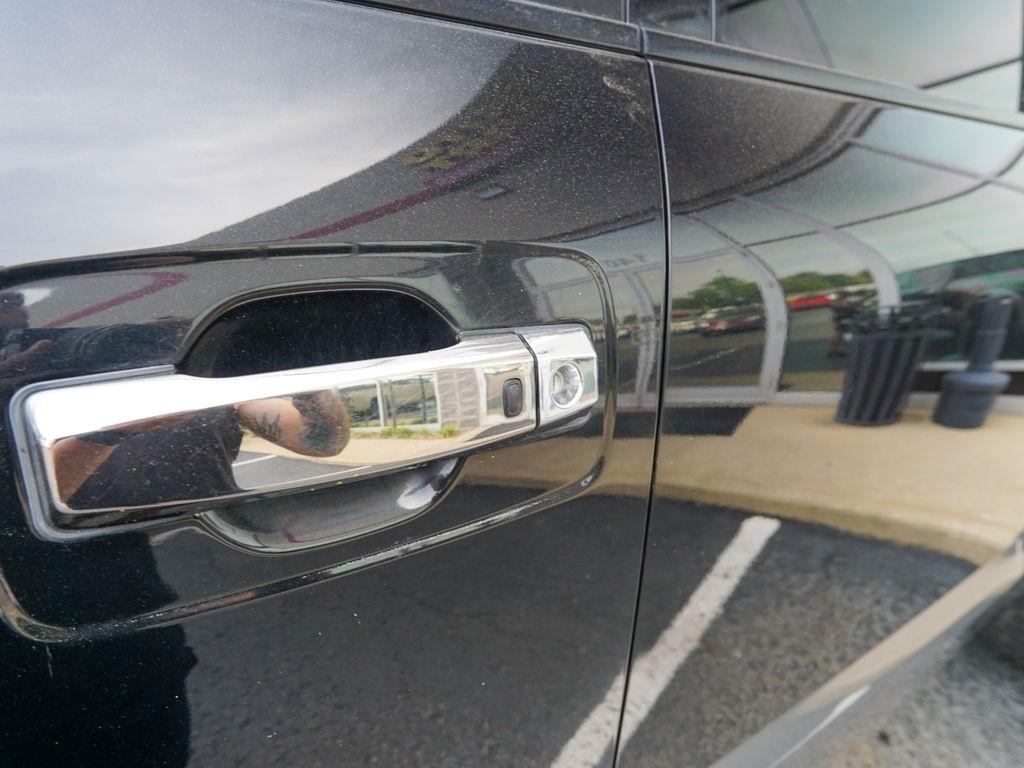 Nissan Titan XD  2017