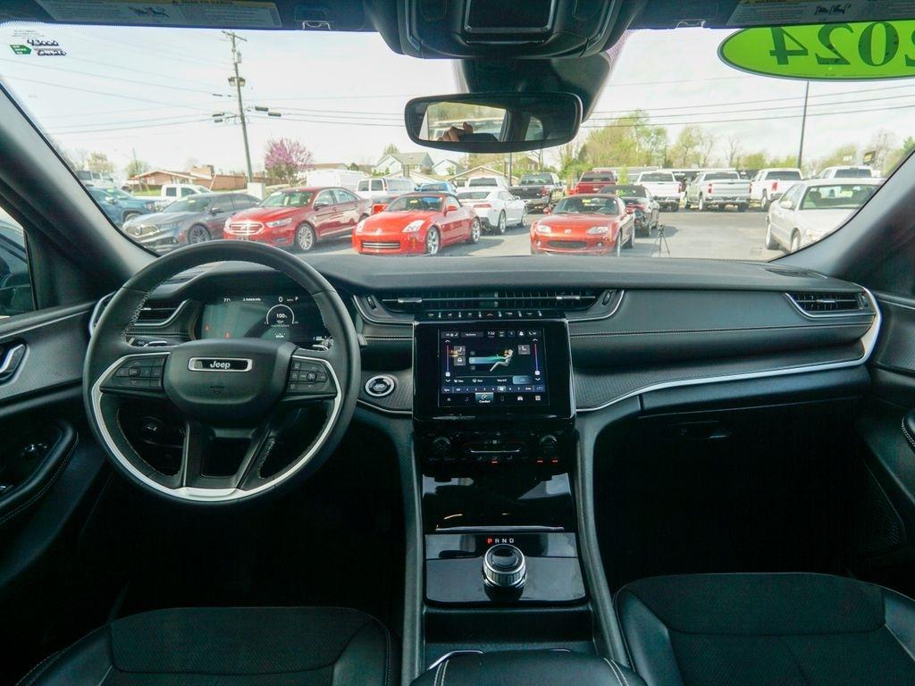 Jeep Grand Cherokee  2024