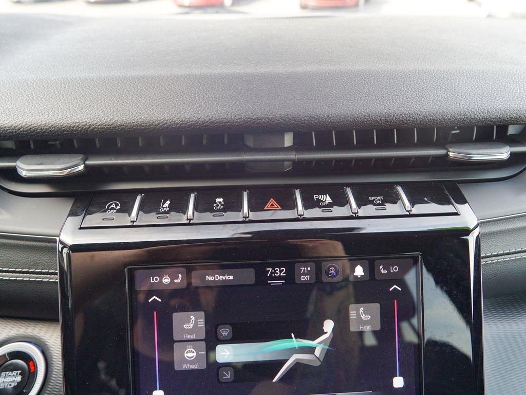 Jeep Grand Cherokee  2024