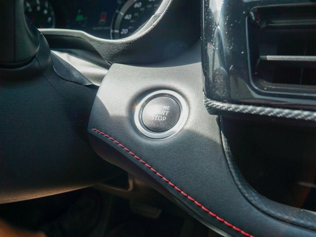 Toyota Highlander  2021