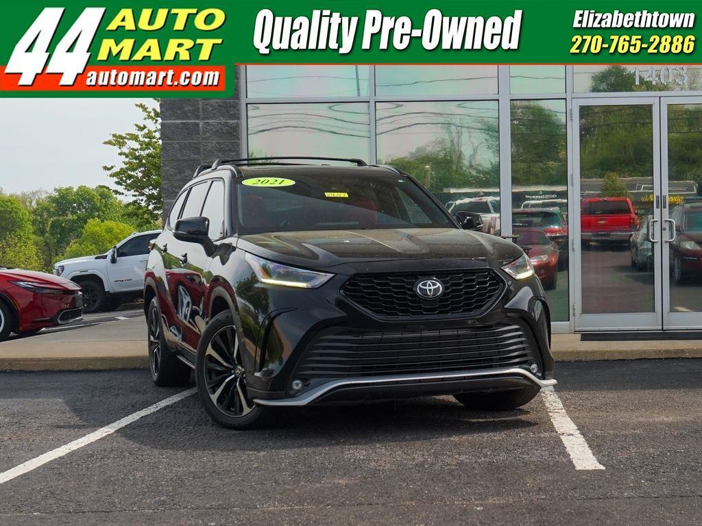 Toyota Highlander  2021