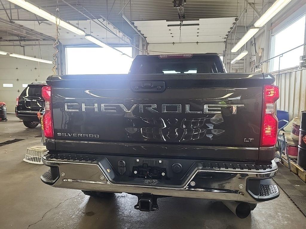 Chevrolet Silverado 2500HD  2021