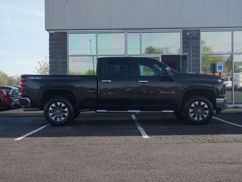 Chevrolet Silverado 2500HD  2021