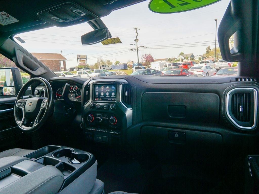 Chevrolet Silverado 2500HD  2021