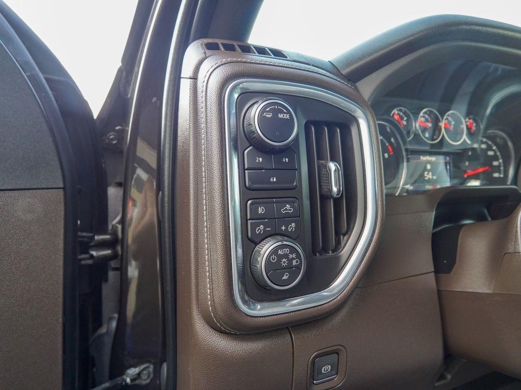 Chevrolet Silverado 2500HD  2021