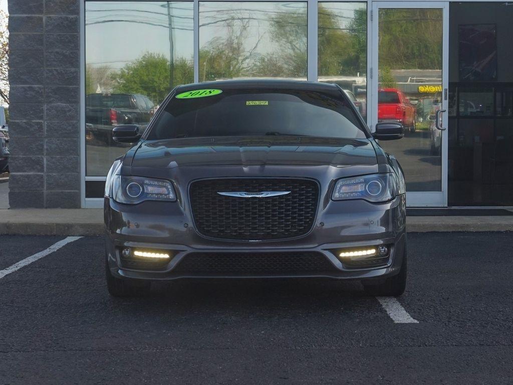 Chrysler 300  2018