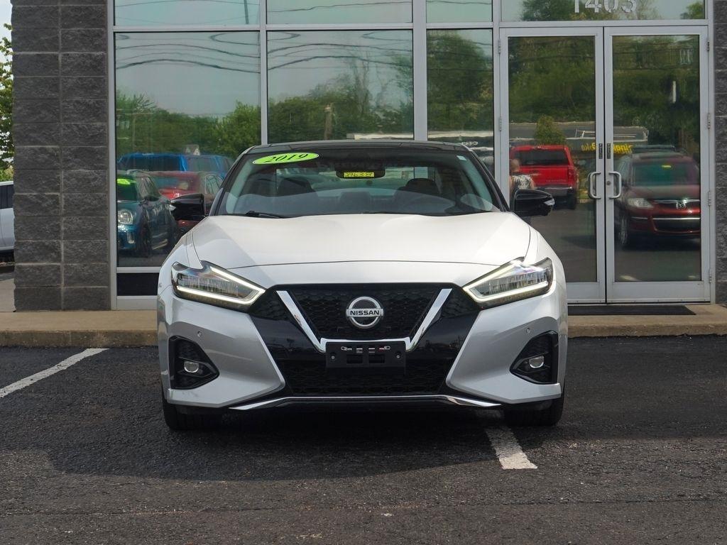 Nissan Maxima  2019