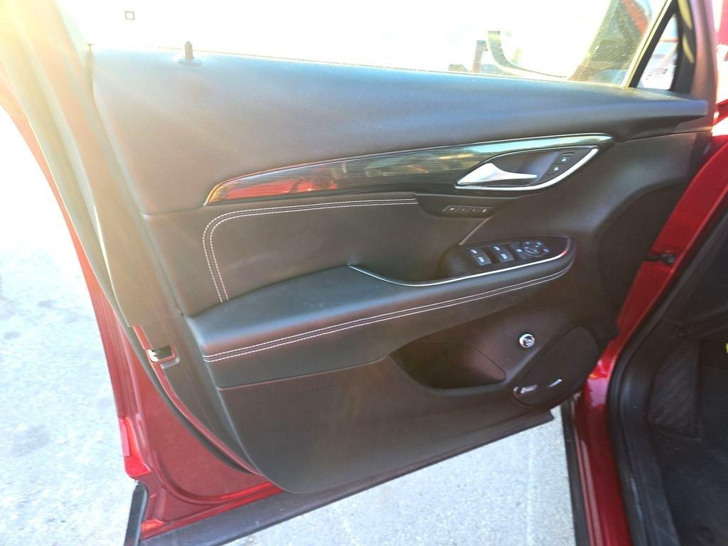 Buick Envision  2022