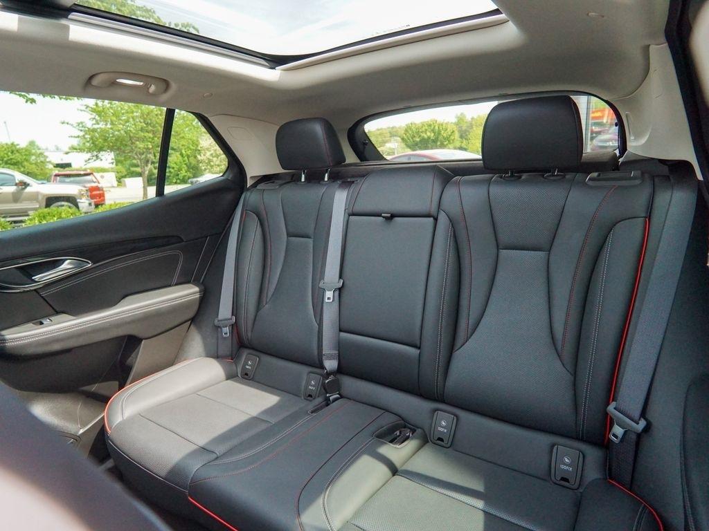 Buick Envision  2022