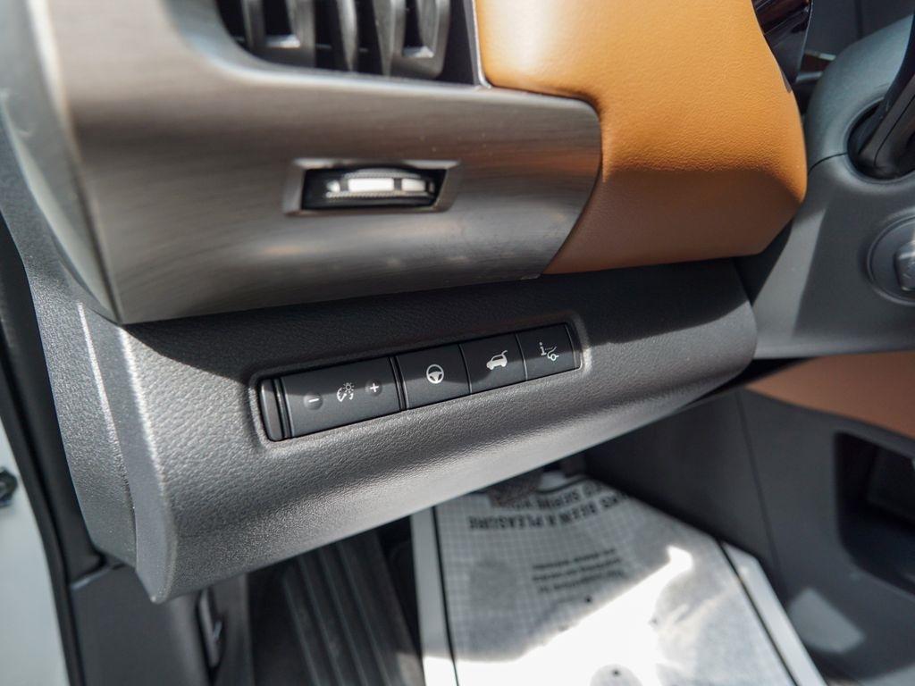 Nissan Pathfinder  2023