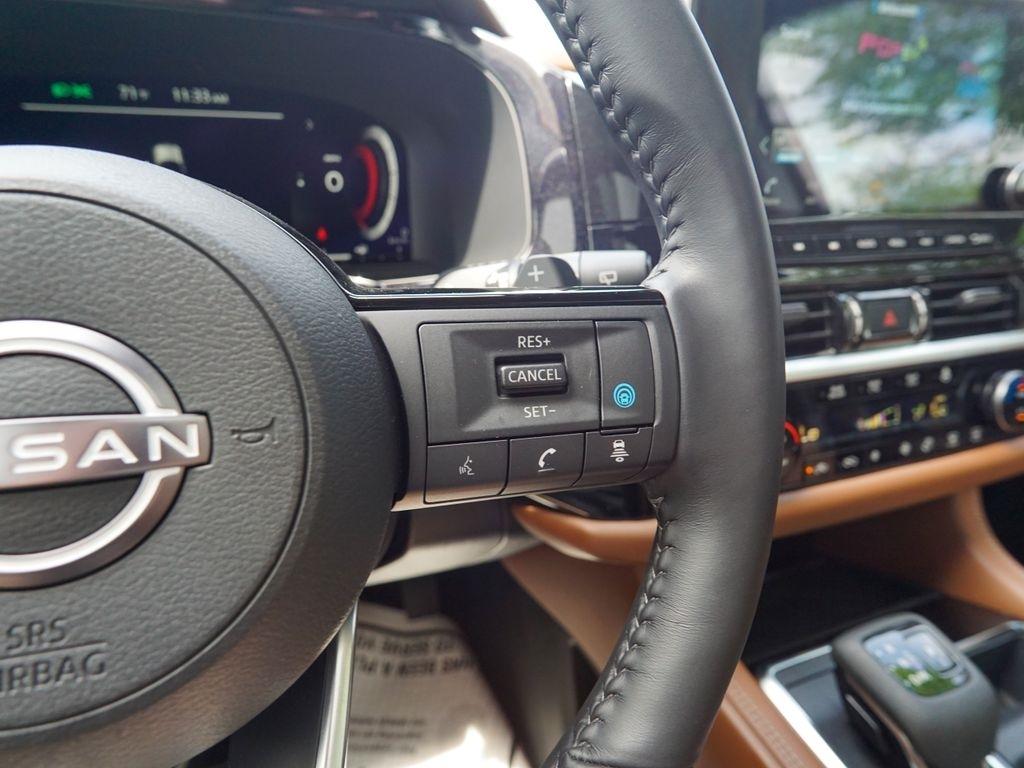 Nissan Pathfinder  2023